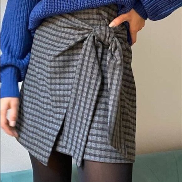 WILFRED | New Wrap Front Wool Mini Skirt Pink Brown Plaid Size 0 Aritzia - Picture 6 of 6